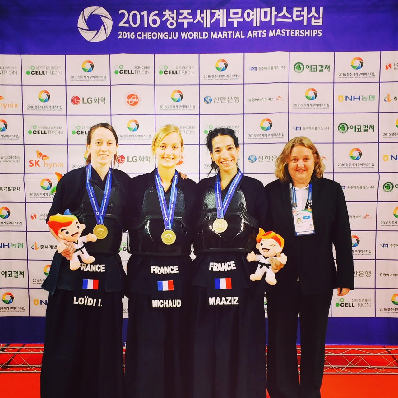 kendokas de l'équipe de France médaillée à Cheongju